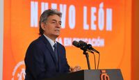 Educación destaca mejoras en Nuevo León entre 2020 y 2025, con avances en alfabetización, escolaridad y matrícula de nivel medio superior.