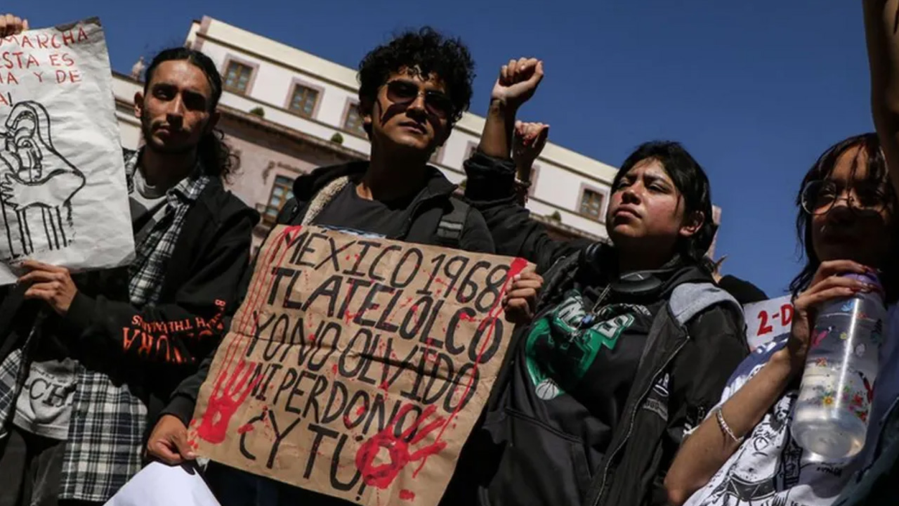 Marcha del 2 de octubre termina con 19 personas lesionadas en CdMx