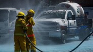 Los elementos de Protección Civil realizan ejercicios de prevención en caso de un evento sísmico.