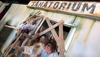 Escenarios en ruinas, criaturas, personajes y distintas situaciones de suspenso formarán parte de esta experiencia.