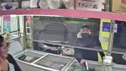 Hombres armados asaltan paletería en Cuautitlán Izcalli. TD Vespertino CdMx, 05 de octubre 2026