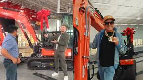 Mr. Beast le regaló una excavadora al mexicano Juan García
