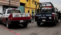 El operativo en el establecimiento incluyó escarbar dentro del lugar debido a la presencia de restos humanos / Agencia Es Imagen