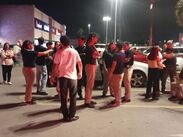 Pese a la columna de humo generada preliminarmente, las brigadas de auxilio declararon la situación completamente bajo control en poco tiempo.