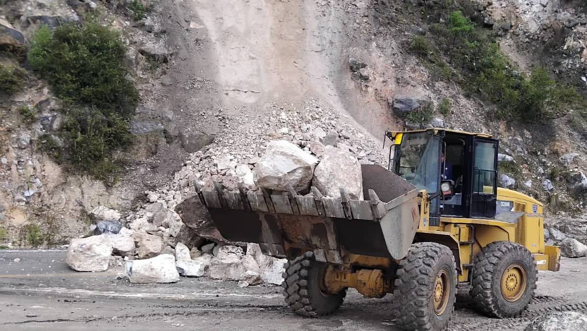 En la zona afectada se realizaron trabajos para retirar lodo, piedras y escombro