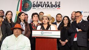 Grecia Quiroz exige a la FGR asumir las investigaciones por el homicidio de Carlos Manzo.