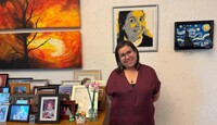 Mariana actualmente asiste a una doctora en sesiones con niños con discapacidad.