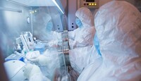 Trabajadores del Instituto de Investigación Antipeste de Irkutsk de Siberia y Lejano Oriente