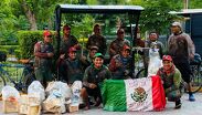 Las bicicletas están cargadas únicamente con lo indispensable: cobijas, sábanas y herramientas para atender fallas mecánicas durante el trayecto.
