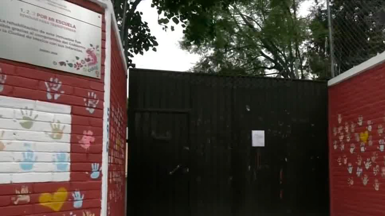 Centro de educación especial en Azcapotzalco presenta graves daños estructurales