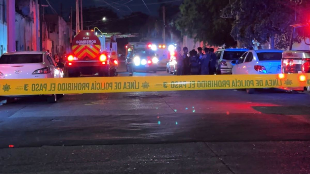 Explosión de tanque de gas deja dos heridos en la colonia El Fresno, Guadalajara.