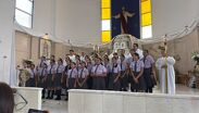 Durante el festejo, las 30 estudiantes del centro presentaron una obra sobre la fundación de la institución.