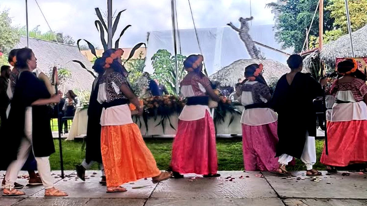 Las caderas de chivo son el ingrediente principal que da sabor y tradición al mole de caderas / Apolonia Amayo