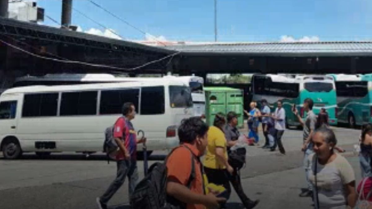 Otras imágenes difundidas desde provincias centrales, como Coclé y Herrera, documentan los daños materiales causados por el evento telúrico.