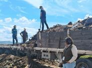Las cinco personas quedaron a disposición de la autoridad competente.