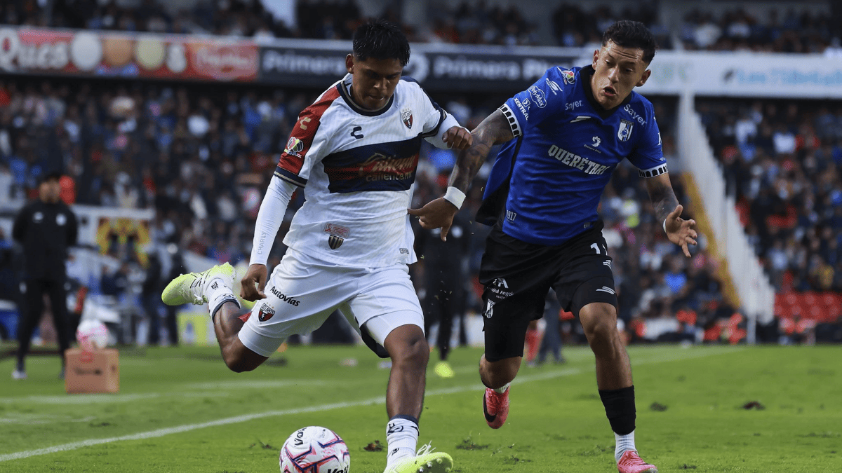 La actuación ante Atlante también mostró que Gallos puede aprovechar los errores del adversario. | @Atlante