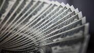 El precio del dólar varía todos los días. | Freepik