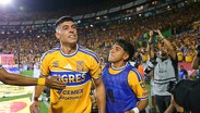 Juan Brunetta mancó un doblete en la victoria de Tigres sobre Toluca.