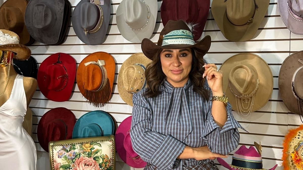 Lo que comenzó como un pasatiempo se convirtió en un emprendimiento de moda que permite a los clientes crear sombreros a su gusto.