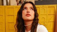 Entre reflexiones, autoconocimiento y música, María Bolio abre una nueva etapa creativa con '100 formas de volver a ti' e Iridia.