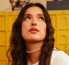 Entre reflexiones, autoconocimiento y música, María Bolio abre una nueva etapa creativa con '100 formas de volver a ti' e Iridia.