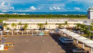 Adelantan la reapertura del Aeropuerto de Puerto Vallarta tras huracán Simón.