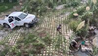 Dependencias evalúan los posibles daños ambientales por el derrame de hidrocarburos en el río Pilón, mientras continúa la inspección.