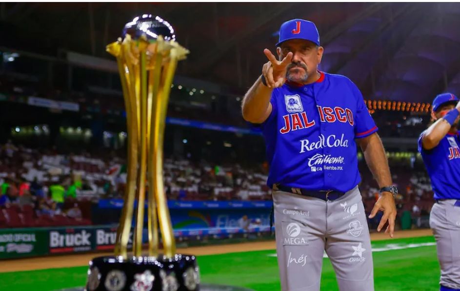 Con la participación de seis estrategas extranjeros y cuatro nacidos en México, este martes arranca la nueva campaña del béisbol invernal.