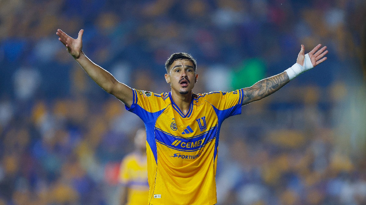 Rómulo Zwarg se lesionó durante el calentamiento previo al juego ante Bravos de Juárez de la Jornada 9.