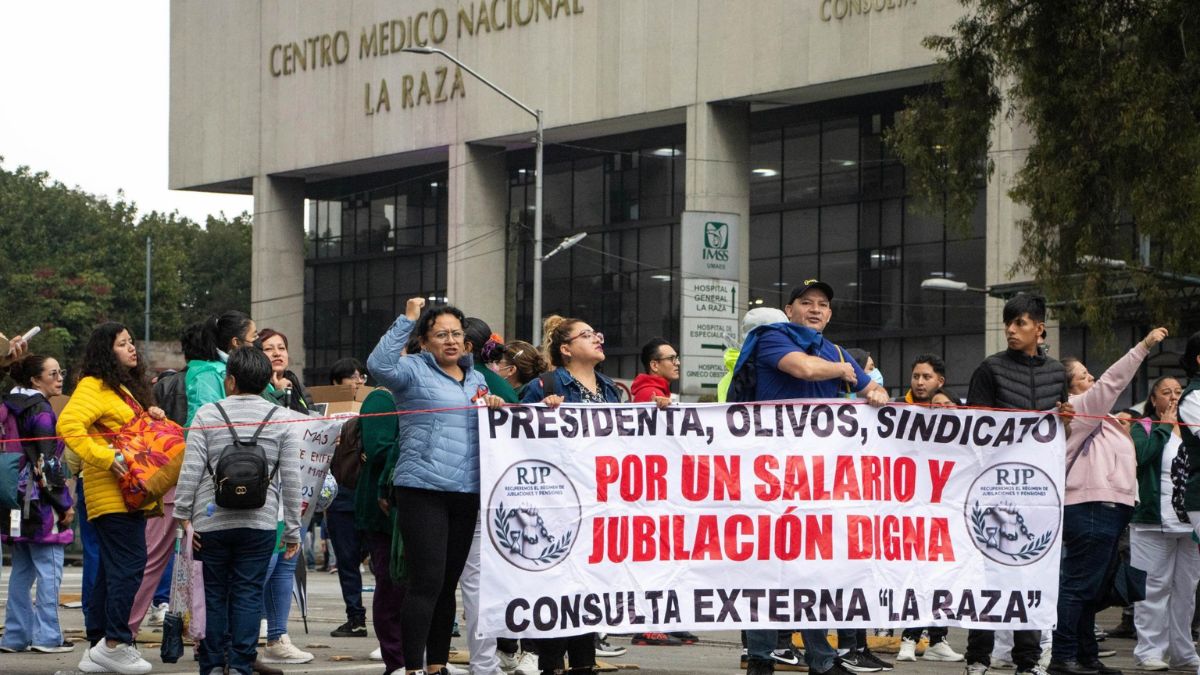 Trabajadores del IMSS convocan a marcha nacional en Ciudad de México.