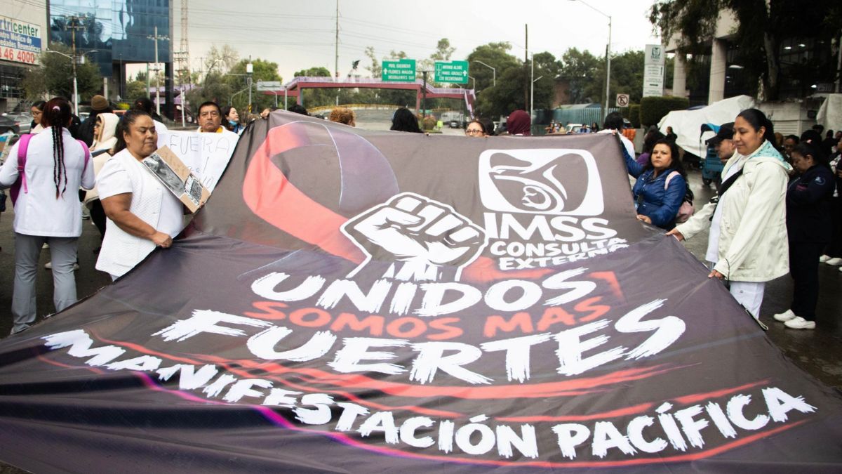 Trabajadores del IMSSS se alistan para megamarcha en Ciudad de México.
