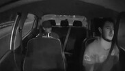 Conductor de plataforma frustra asalto tras aviso de su esposa | Facebook