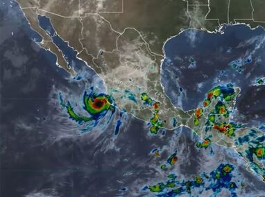 Imagen satelital del huracán Simon en el reporte de las 22:00 h del 11 de octubre |Coordinación Nacional de Protección Civil