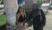 José Manuel Rodríguez, de 34 años, localizó la cartera en el sitio y procedió a entregarla.