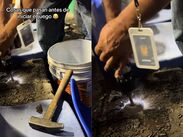 Personal de mantenimiento acudió rápidamente con martillo y taladro en mano para instalar una nueva pieza antes del arranque del partido.