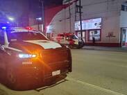Pese a lo aparatoso del incidente, el hombre no sufrió lesiones en algún órgano.