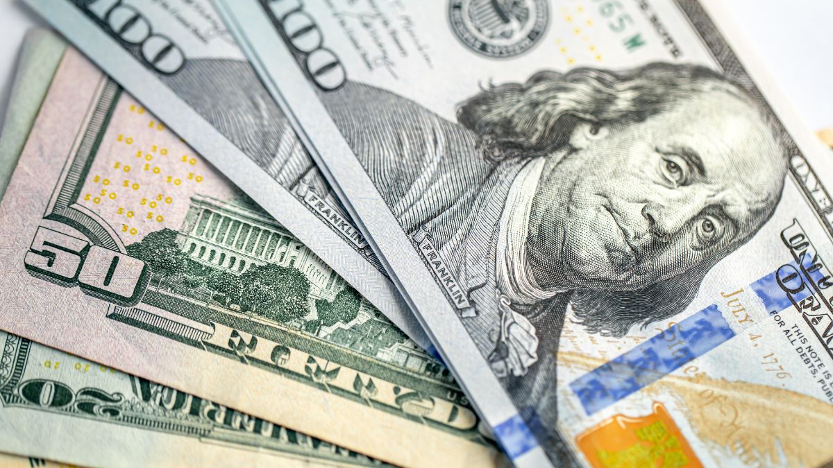 Peso mexicano se mantiene atento a inflación de EU y el dólar.