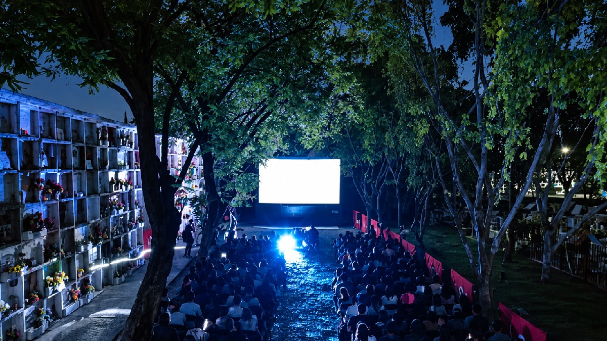 Las proyecciones tendrán como sede el Panteón San Nicolás, ubicado en León, Guanajuato.