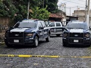 La víctima presentaba un fuerte golpe en la cabeza, además de diversas huellas de violencia