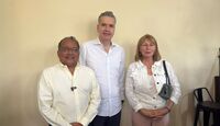 Waldo Fernández, Andrés Mijes y Tatiana Clouthier solicitaron un renombramiento.| Especial