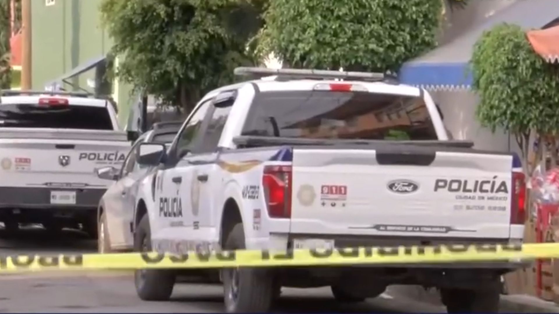 Asesinan a balazos a una mujer en la alcaldía Gustavo A. Madero; el agresor huyó en motocicleta. TD Nocturno CdMx, 14 de octubre 2026