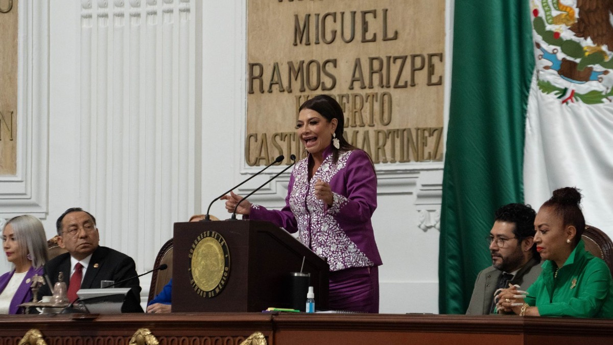 Clara Brugada anuncia construcción de un plantel de la UNAM.