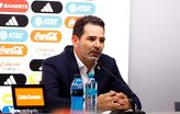 El ex directivo de Rayados estuvo presente en la rueda de prensa celebrada en el Estadio Monterrey.