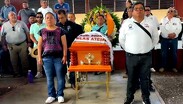 Leví Peralta será enterrado en el panteón Domingo de Ramos de Juchitán, de donde era oriundo / Ramón Bragaña