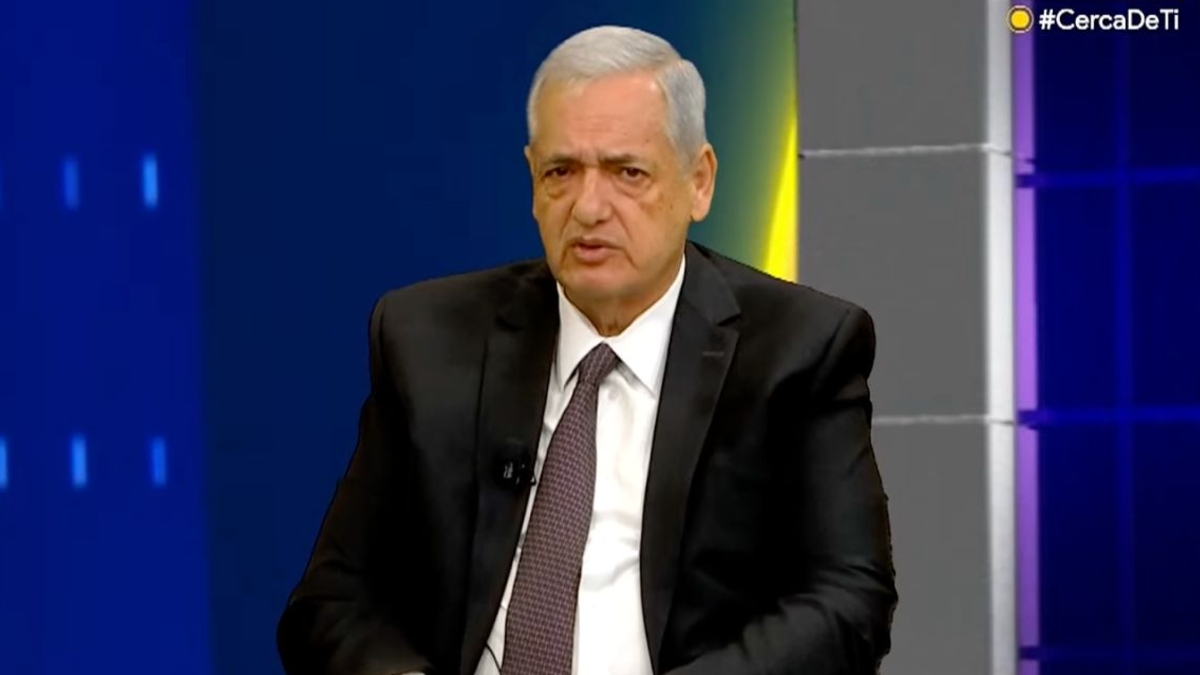 Luis Antonio Godina Herrera, director general del ISSSTEP en entrevista para Telediario