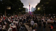 Marchan siete mil trabajadores del IMSS en la capital.&nbsp;TD Nocturno CdMx, 13 de octubre 2026