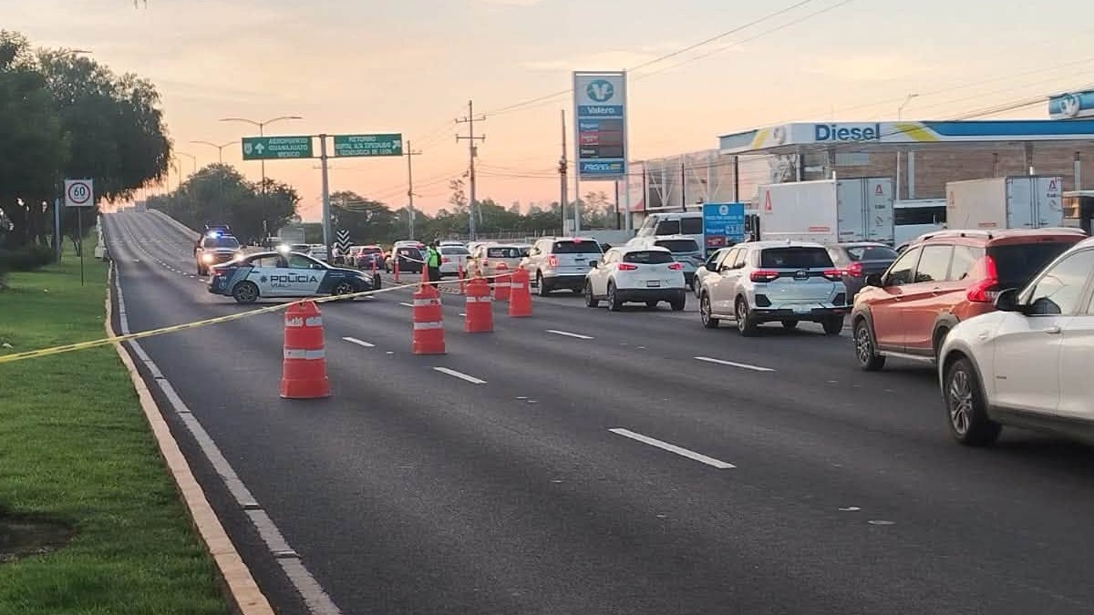 Debido al accidente y a las labores de investigación, se implementó un cierre vehicular sobre el puente de La Herradura.