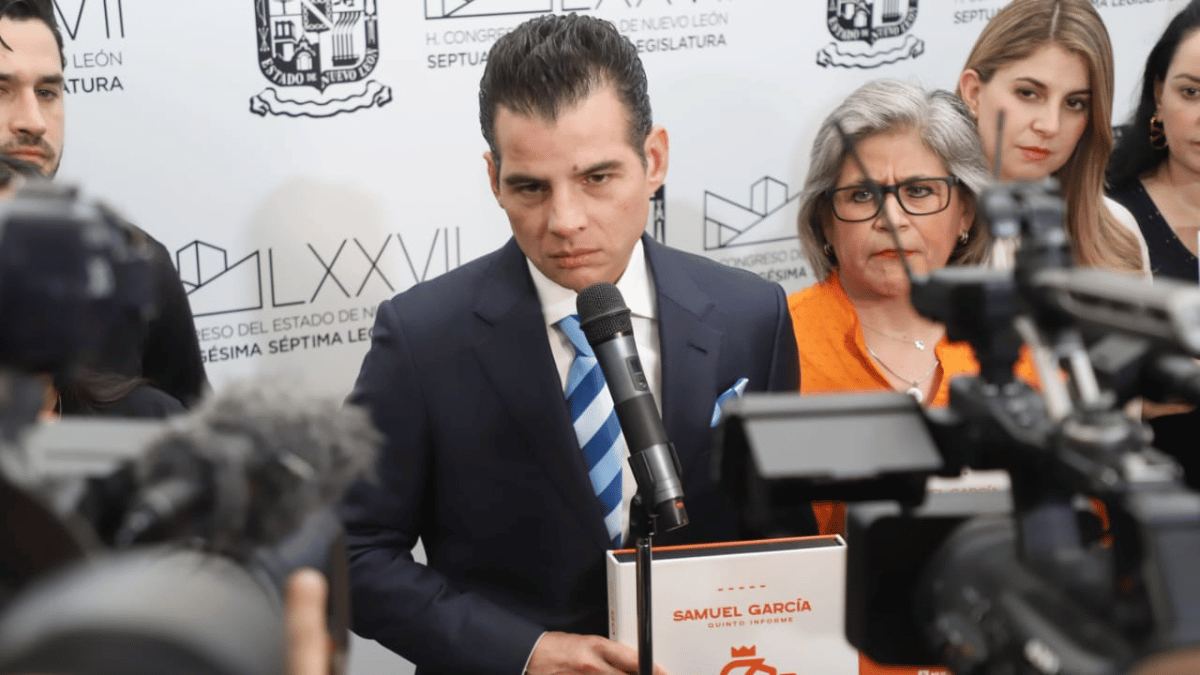 Miguel Flores entrega Quinto Informe de gobierno de Samuel García