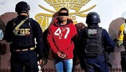 Capturan a Rodrigo 'N', alias 'El Gallinero', acusado de homicidio de seis agentes estatales.