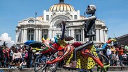 El inicio del desfile está programado a las 12:00 horas.